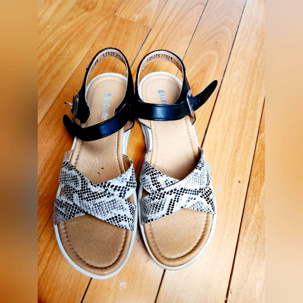 Women shoes